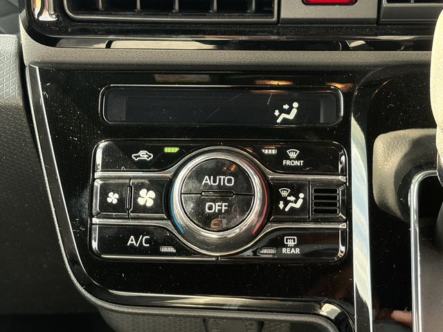 DAIHATSU TANTO CUSTOM 2020 Image 31