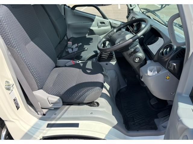 HINO DUTRO 2025 Image 31