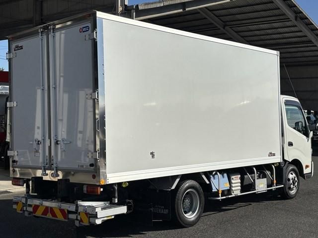 HINO DUTRO 2022 Image 31