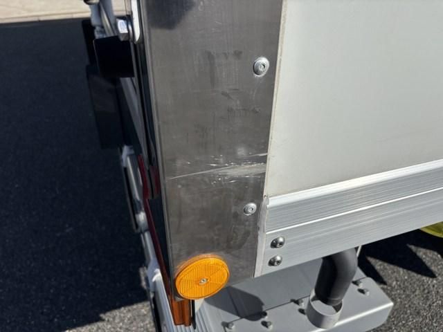 HINO DUTRO 2022 Image 31