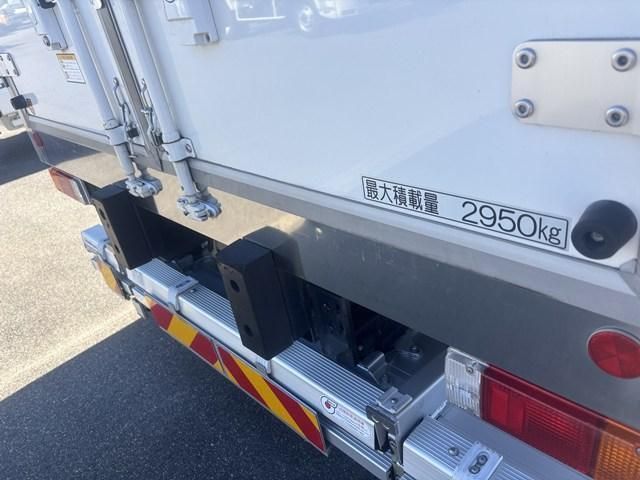 HINO DUTRO 2022 Image 31