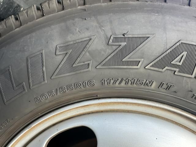 MITSUBISHI CANTER 2018 Image 31