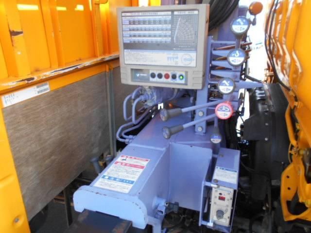 ISUZU ELF 2002 Image 31