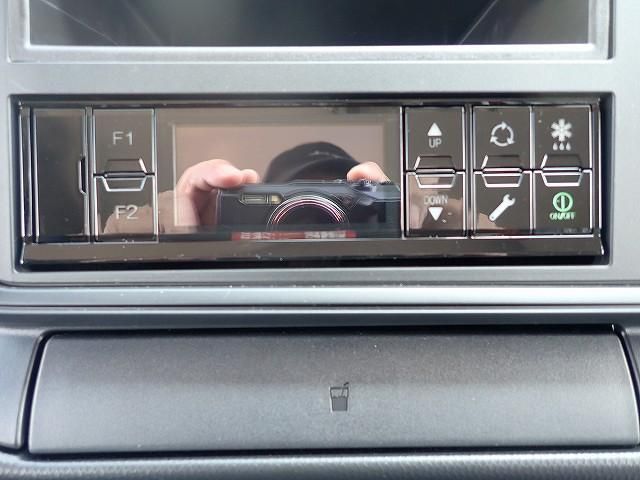 MITSUBISHI CANTER 2025 Image 31