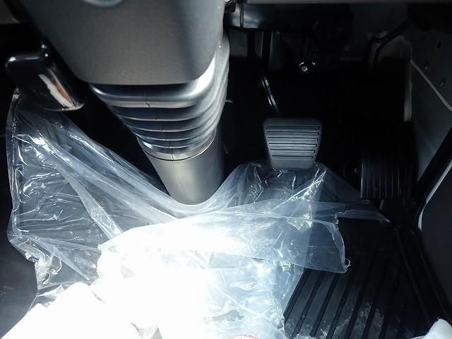 MITSUBISHI CANTER 2025 Image 31