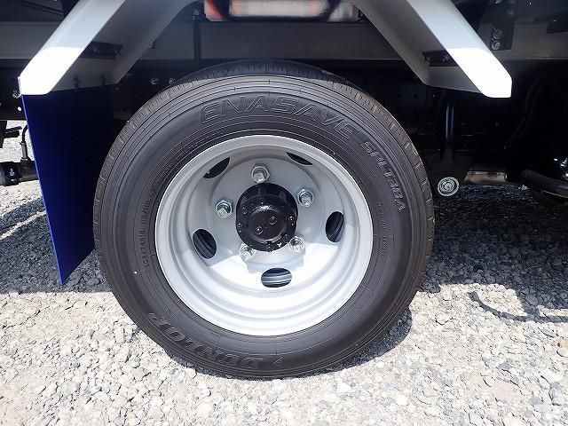 MITSUBISHI CANTER 2025 Image 31