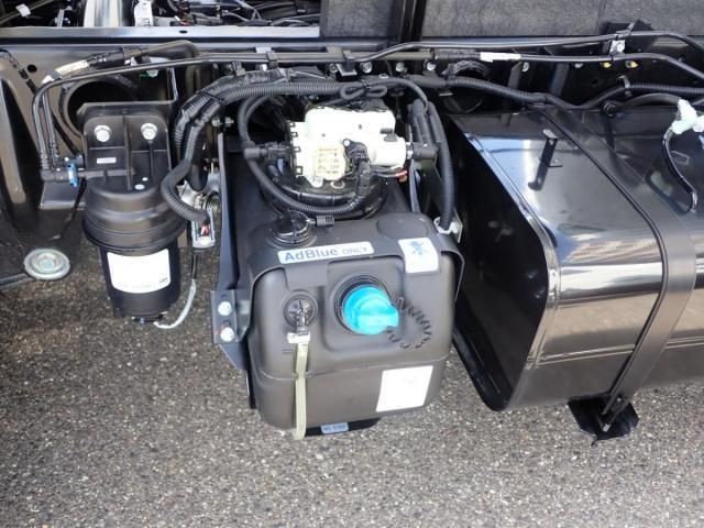 MITSUBISHI CANTER 2025 Image 31