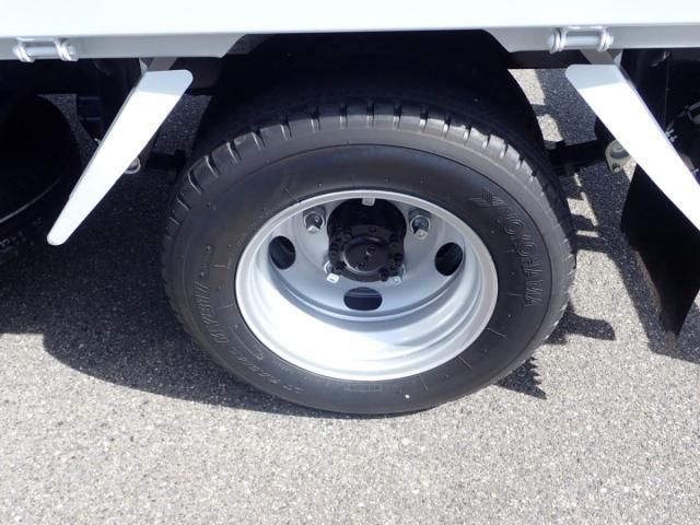 MITSUBISHI CANTER 2025 Image 31