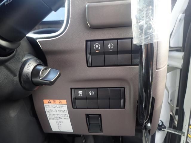 MITSUBISHI CANTER 2025 Image 31