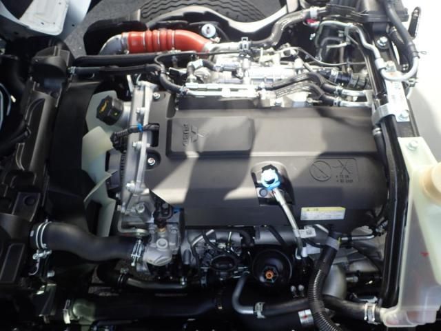 MITSUBISHI CANTER 2025 Image 31