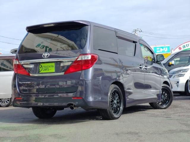 TOYOTA ALPHARD 2013 Image 31