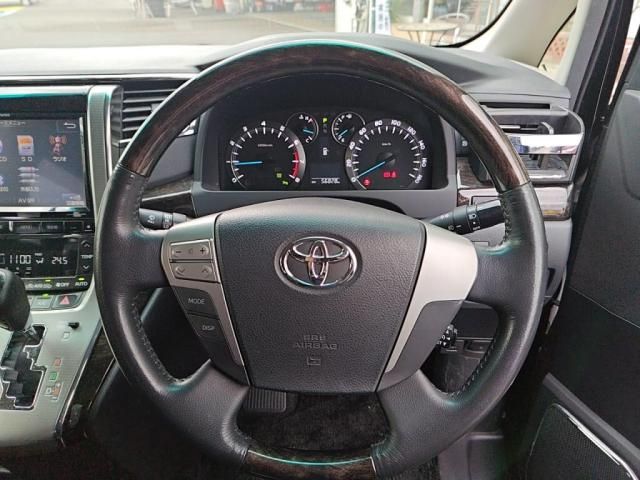 TOYOTA ALPHARD 2013 Image 31