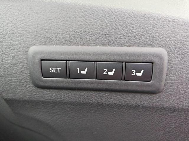 TOYOTA ALPHARD 2013 Image 31