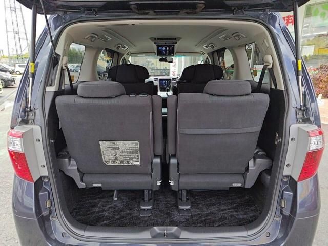 TOYOTA ALPHARD 2013 Image 31