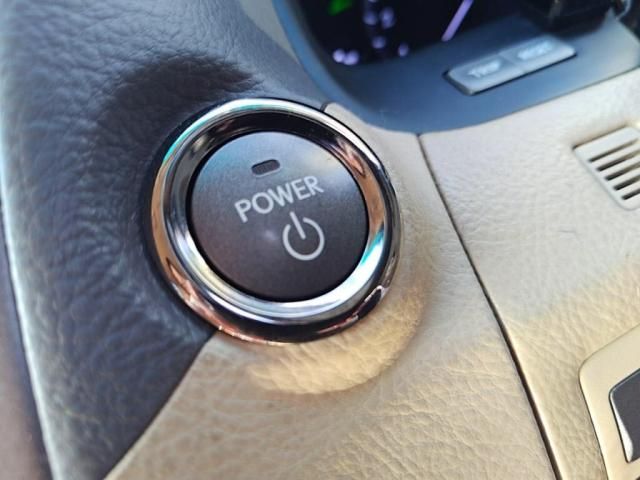 TOYOTA LEXUS LS600H 2008 Image 31