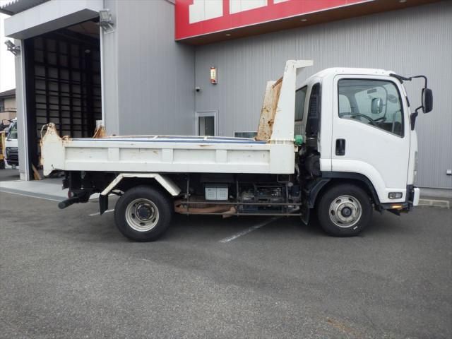 ISUZU FORWARD 2017 Image 31
