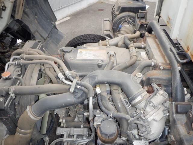 ISUZU FORWARD 2017 Image 31