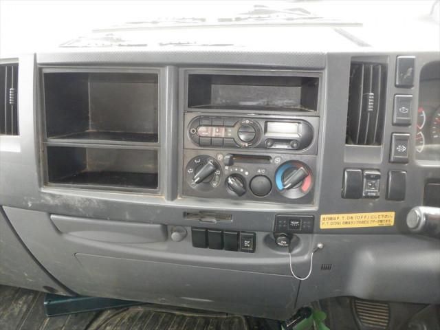 ISUZU FORWARD 2017 Image 31