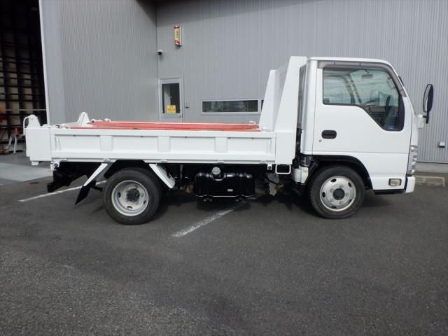 ISUZU ELF 2015 Image 31