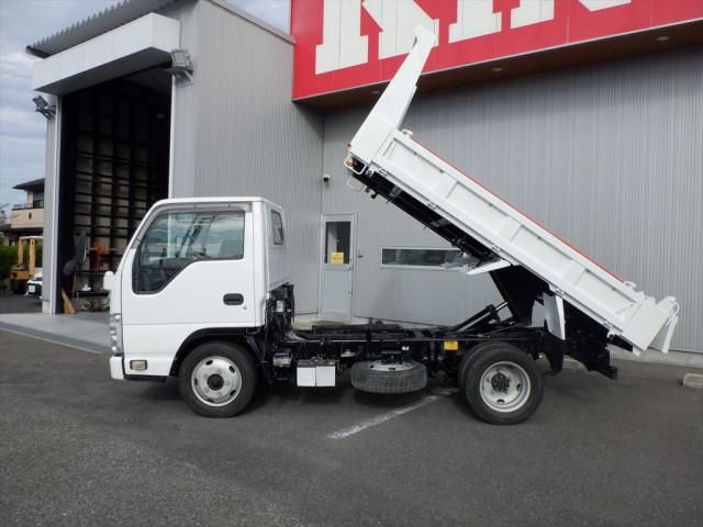 ISUZU ELF 2015 Image 31