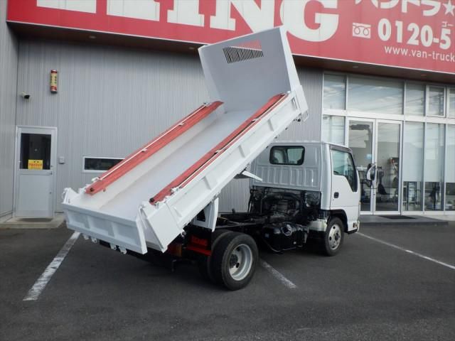 ISUZU ELF 2015 Image 31