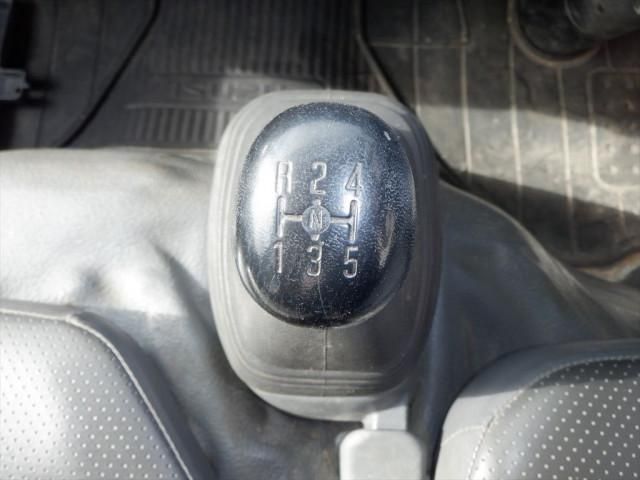 ISUZU ELF 2015 Image 31