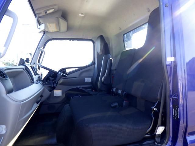 MITSUBISHI CANTER 2021 Image 31