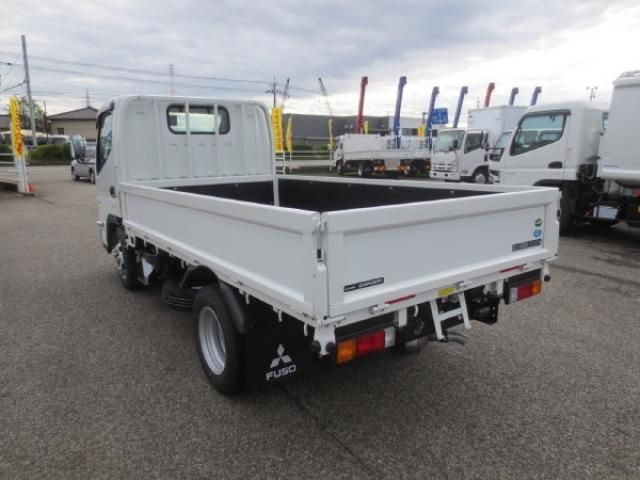 MITSUBISHI CANTER 2024 Image 31