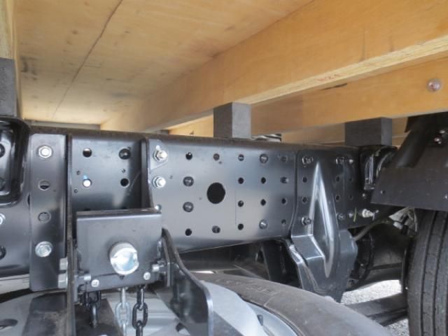 MITSUBISHI CANTER 2024 Image 31