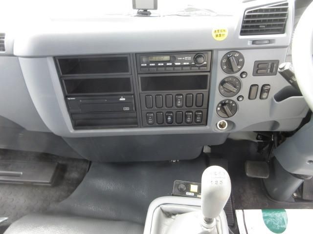 MITSUBISHI FUSOU FIGHTER 2014 Image 31