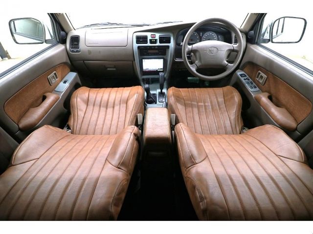 TOYOTA HILUXSURF WAGON 4WD 2001 Image 31