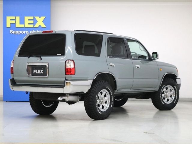 TOYOTA HILUXSURF WAGON 4WD 2001 Image 31