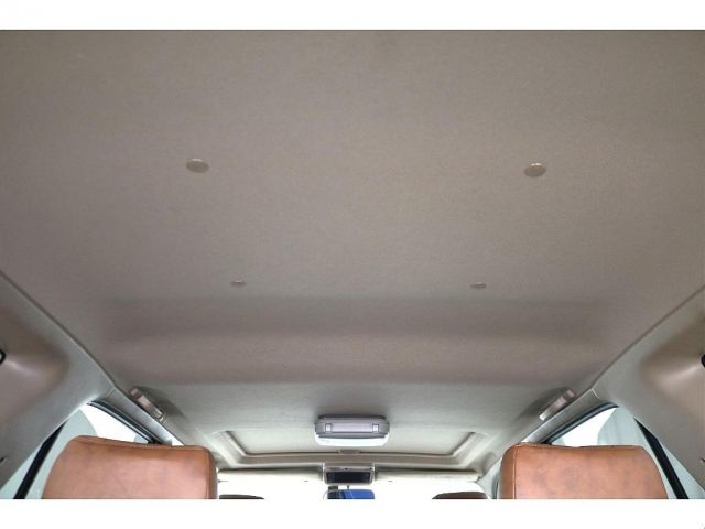 TOYOTA HILUXSURF WAGON 4WD 2001 Image 31