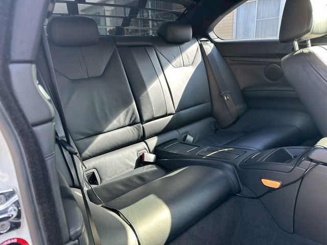 BMW M3 2008 Image 31