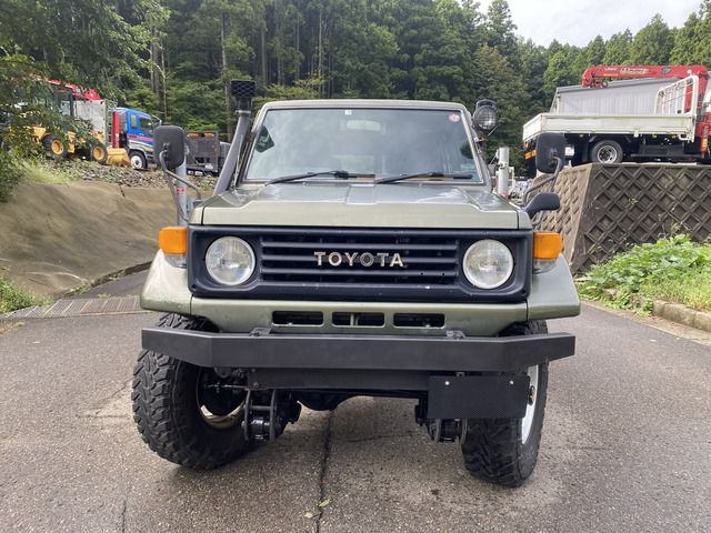 TOYOTA LANDCRUISER VAN 1998 Image 31