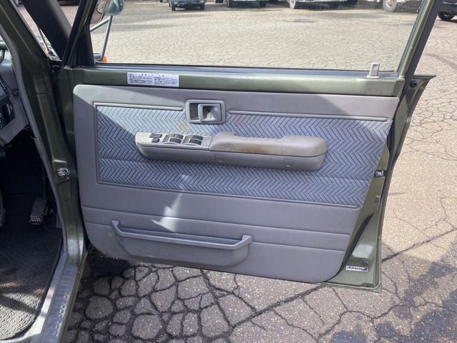 TOYOTA LANDCRUISER VAN 1998 Image 31