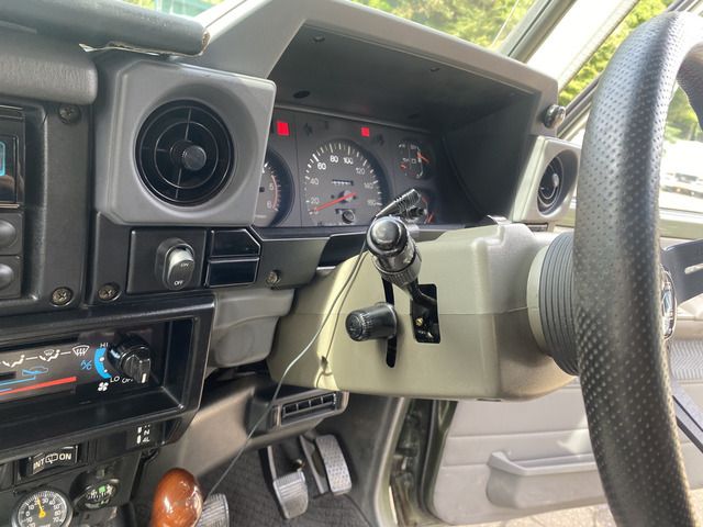 TOYOTA LANDCRUISER VAN 1998 Image 31