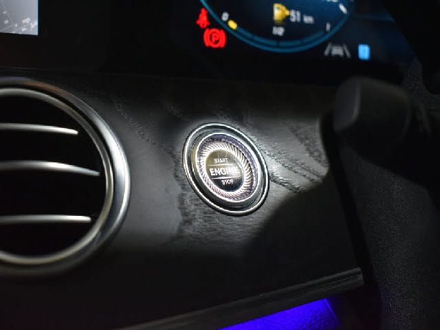 MERCEDES BENZ E CLAS 2020 Image 31