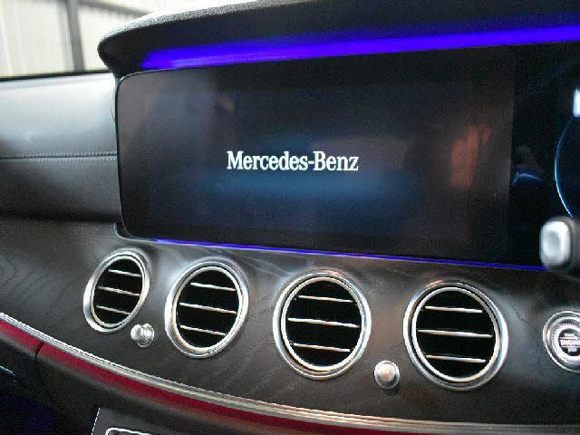 MERCEDES BENZ E CLAS 2020 Image 31