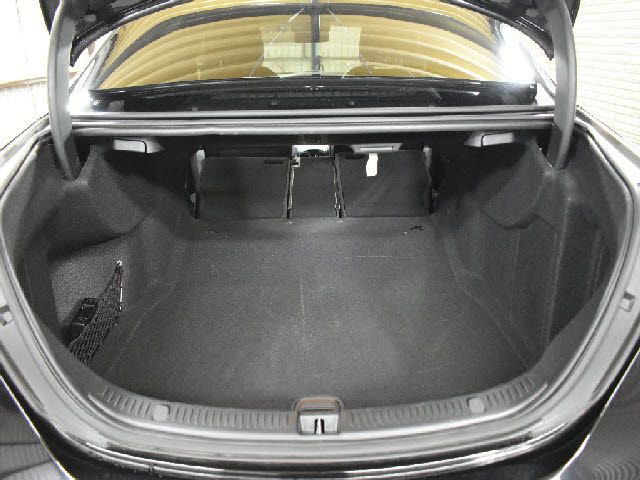 MERCEDES BENZ E CLAS 2020 Image 31