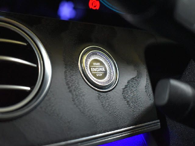 MERCEDES BENZ E CLAS 2020 Image 31