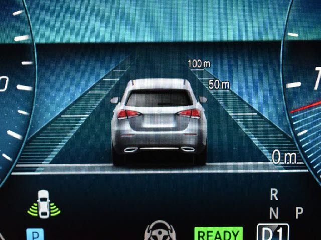 MERCEDES BENZ E CLAS 2020 Image 31