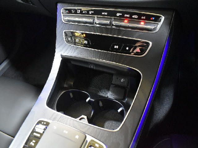 MERCEDES BENZ E CLAS 2020 Image 31