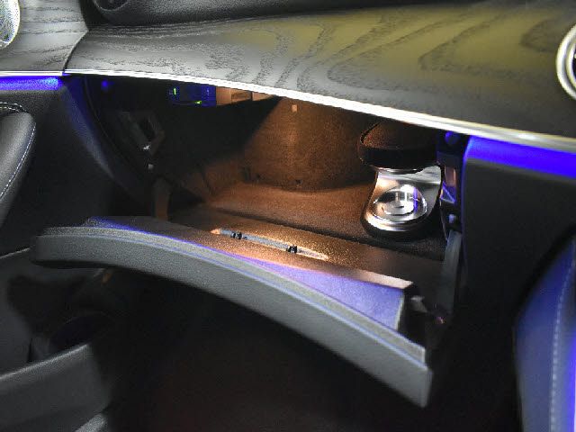 MERCEDES BENZ E CLAS 2020 Image 31