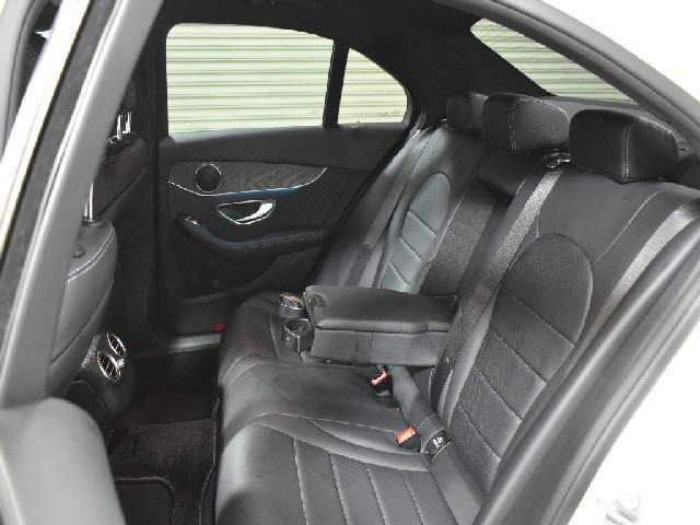 MERCEDES BENZ C CLAS 2017 Image 31