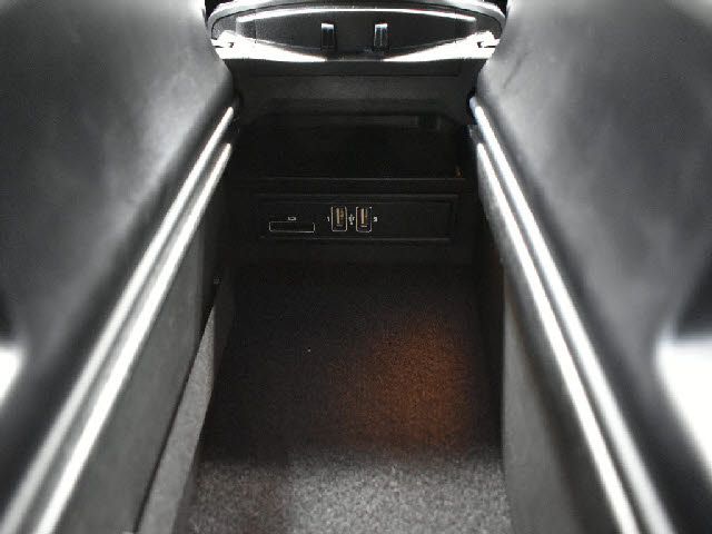 MERCEDES BENZ C CLAS 2017 Image 31