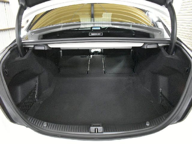 MERCEDES BENZ C CLAS 2017 Image 31