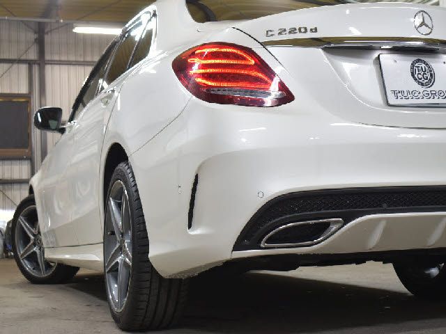 MERCEDES BENZ C CLAS 2017 Image 31