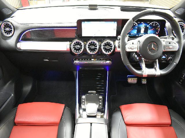 MERCEDES BENZ MERCEDES AMG GLB CLA 2023 Image 31