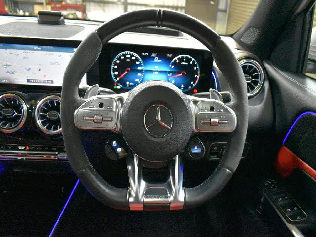 MERCEDES BENZ MERCEDES AMG GLB CLA 2023 Image 31